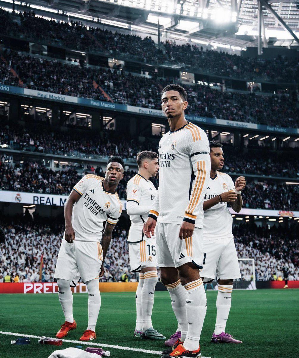 RMadridFrance_'s tweet image. 📊Rendez-vous avec l’histoire ce soir ! 

▫️Manchester City est sur une série d’invincibilité TCC de 27 matchs 
▫️Manchester City est invaincu a domicile depuis 41 matchs (invaincu a l’Etihad en LdC depuis 2018) 
▫️Manchester City possède la totalité de son effectif à 100% 
▫️Le…