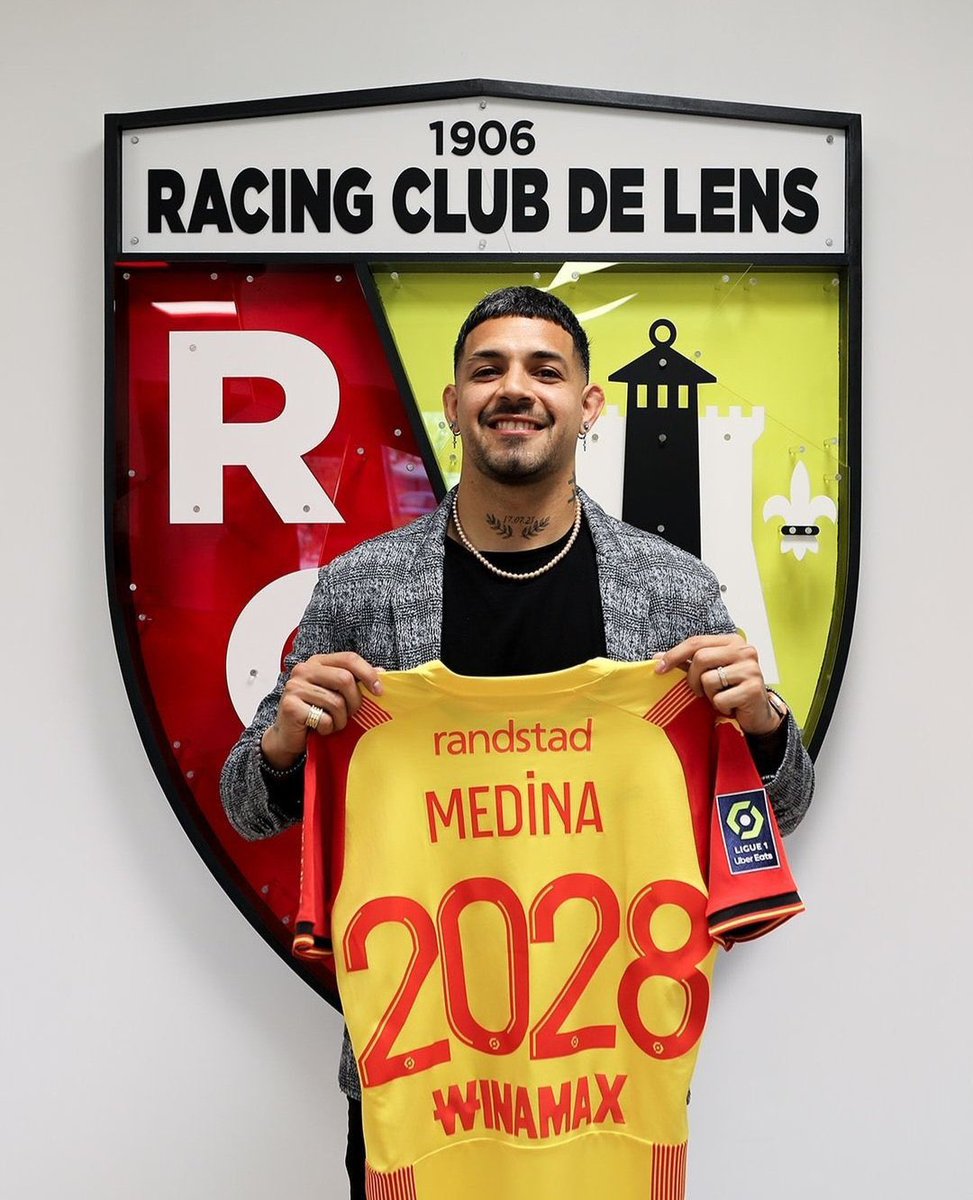 Lens, 24 yaşındaki Arjantinli defans oyuncusu Facundo Medina ile Haziran 2028’e kadar yeni bir sözleşme imzaladı. #Lens #FacundoMedina #transfergelişmesi #transferarenası #transfergundemi #transfergunlugu #transferhattı