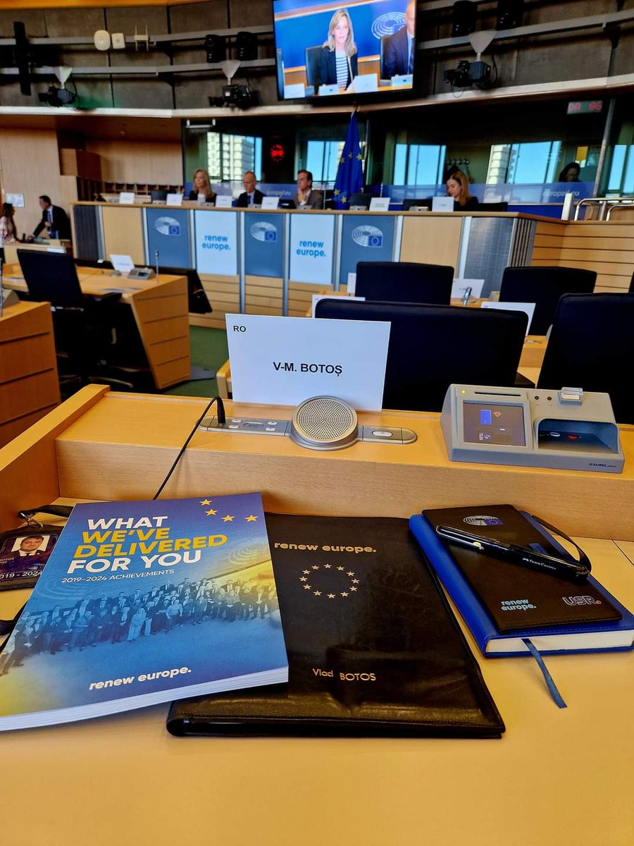 Attending the last Renew Europe group meeting of the 2019-2024 European Parliament mandate in Brussels. Preparing for the final plenary session in Strasbourg next week. Reflecting on our achievements and priorities, crucial for USR and Romania.