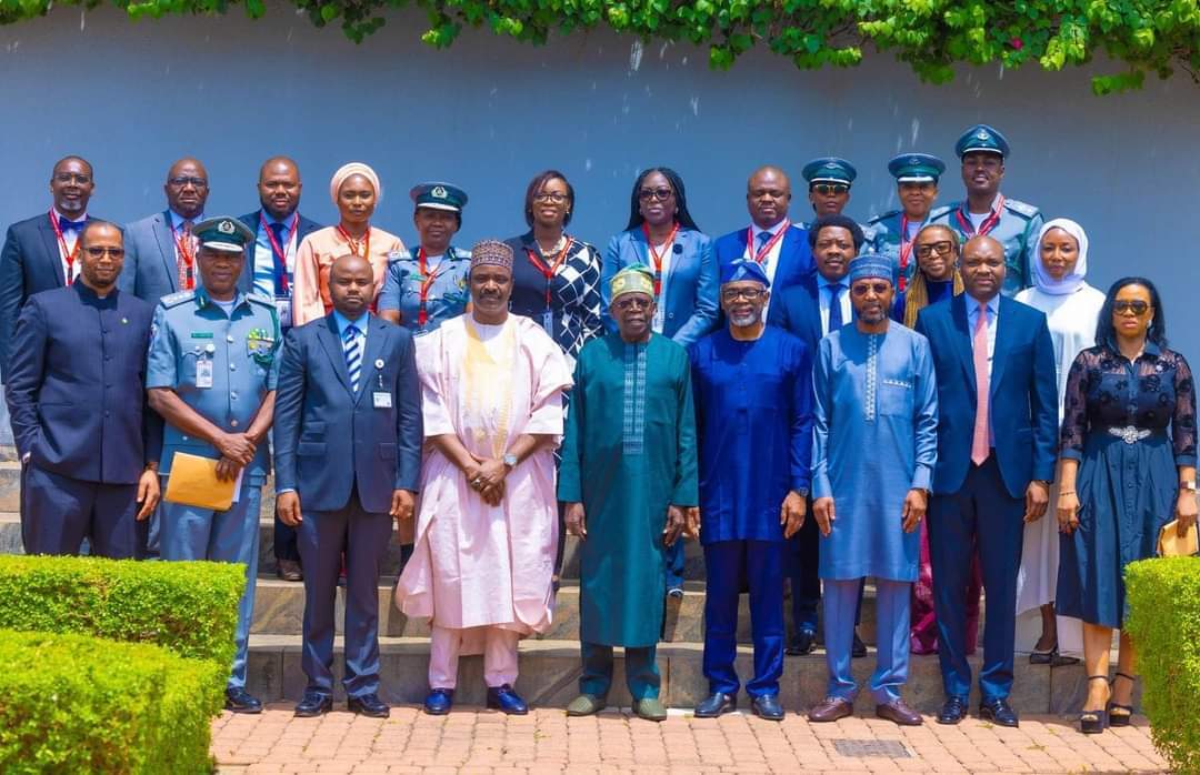 APCMANCHESTERUK's tweet photo. STATE HOUSE PRESS RELEASE 

PRESIDENT TINUBU LAUNCHES NATIONAL SINGLE WINDOW INITIATIVE TO ENHANCE REVENUE GENERATION AND STREAMLINE IMPORT/EXPORT TRADE PROCESS FOR EASE OF BUSINESS

President Bola Tinubu on Tuesday launched the National Single Window initiative, a transformative https://t.co/9TZ48e5WuM