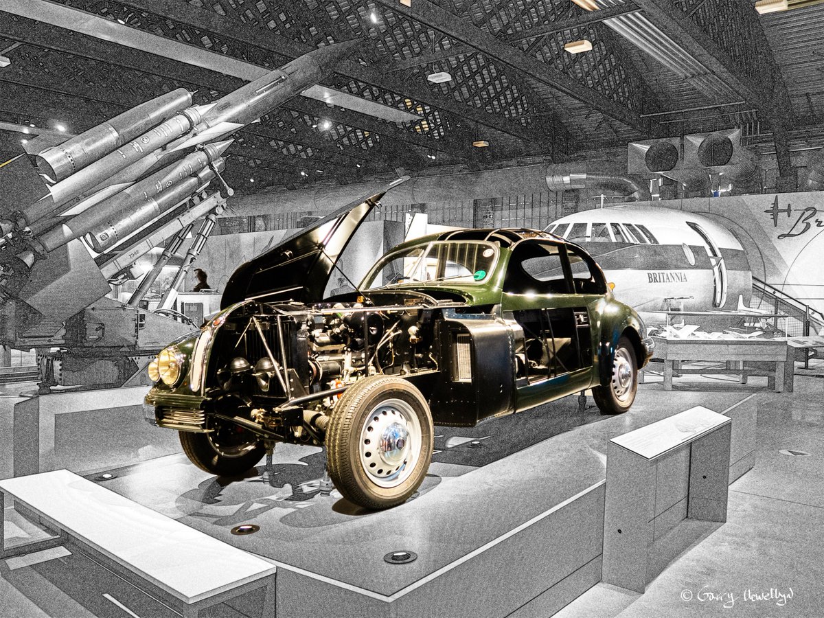 Thsi is a 1953 Bristol 403 Saloon Car. On display at Aerospace Bristol Fitted with a 100bhp 2 litre 6 cylinder engine. Top speed 104mph. Based at Filton, Bristol The exhibits cover over 100 years of aviation history. Our rating - Recommended #bristol Image Credit @garry_llew