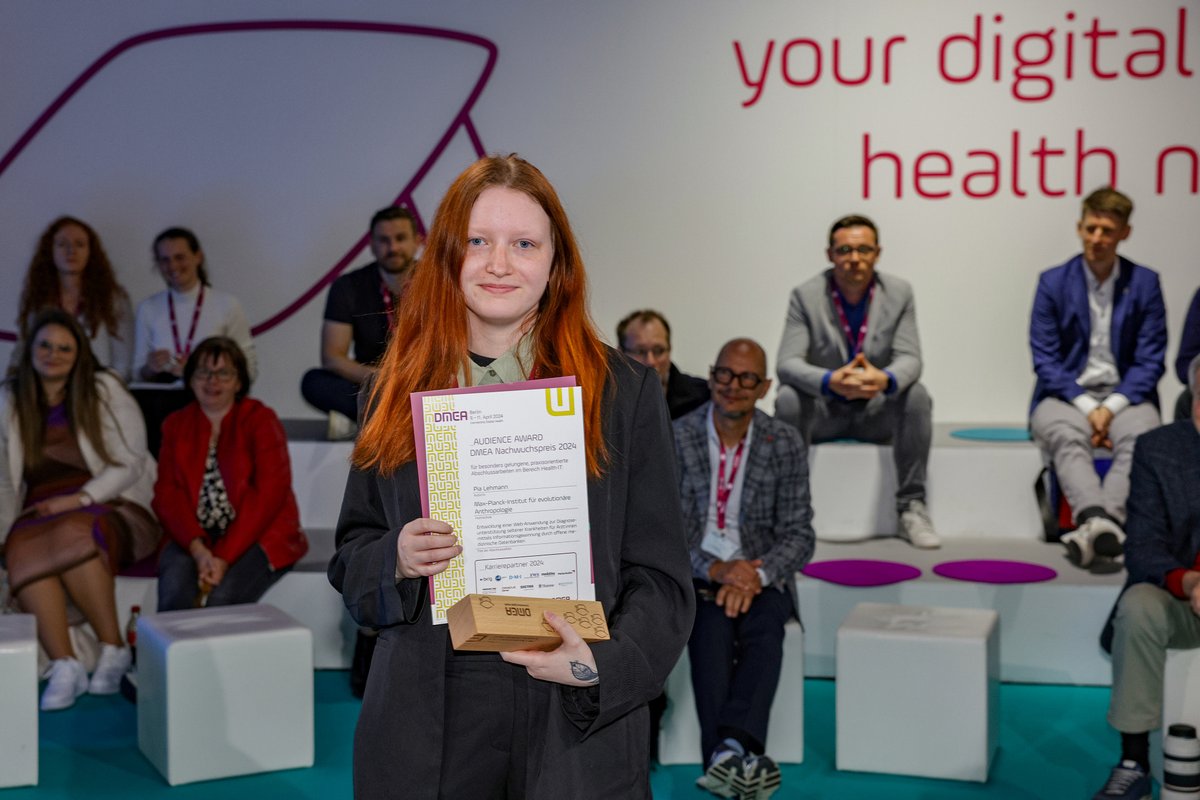 Congrats to Pia Lehmann @MPI_EVA_Leipzig for winning the 2nd prize & audience award 🏆😊 for her bachelor thesis 'Developing a web application for doctors to help diagnose rare diseases by retrieving information from open medical databases'. @_DMEA #DMEA24 dmea.de/en/newcomers/n…