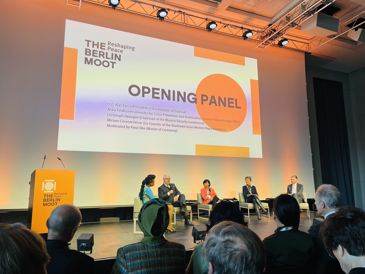 The <a href="/BerghofFnd/">Berghof Foundation</a>‘s #themoot just kicked off. Still time to join the livestream youtube.com/live/bRvIfhuOu… #peacemediation #womeninclusion