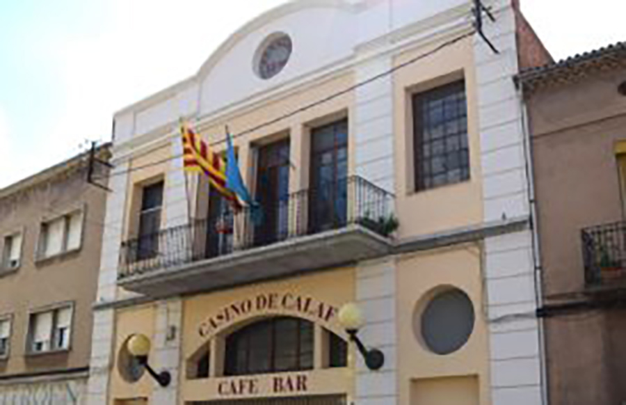 VeuAnoia's tweet image. 🌹🐉 Setmana d’homenatges al @CasinodeCalaf en motiu de #SantJordi 👉ow.ly/MISi50RhPOy

🎭 Dissabte 20 d’abril l’escenari calafí acollirà l’obra ‘He mort el pop’ en commemoració dels 100 anys de la mort d’Àngel #Guimerà