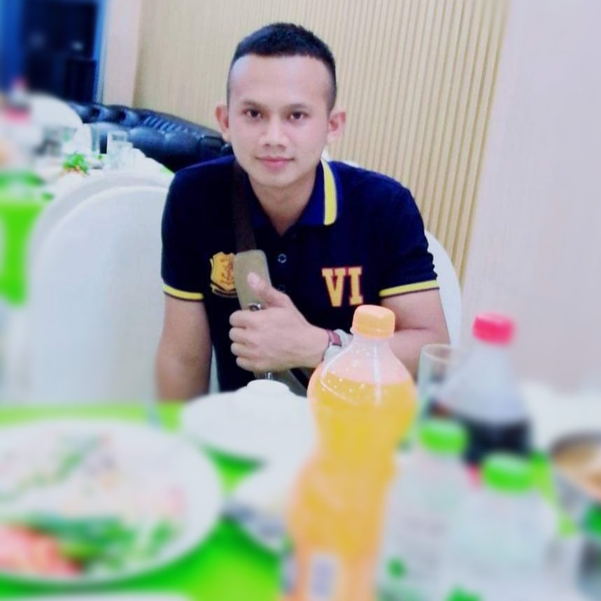 kittikdithnphi1's tweet photo. #NewProfilePic https://t.co/XxTVz2xskY