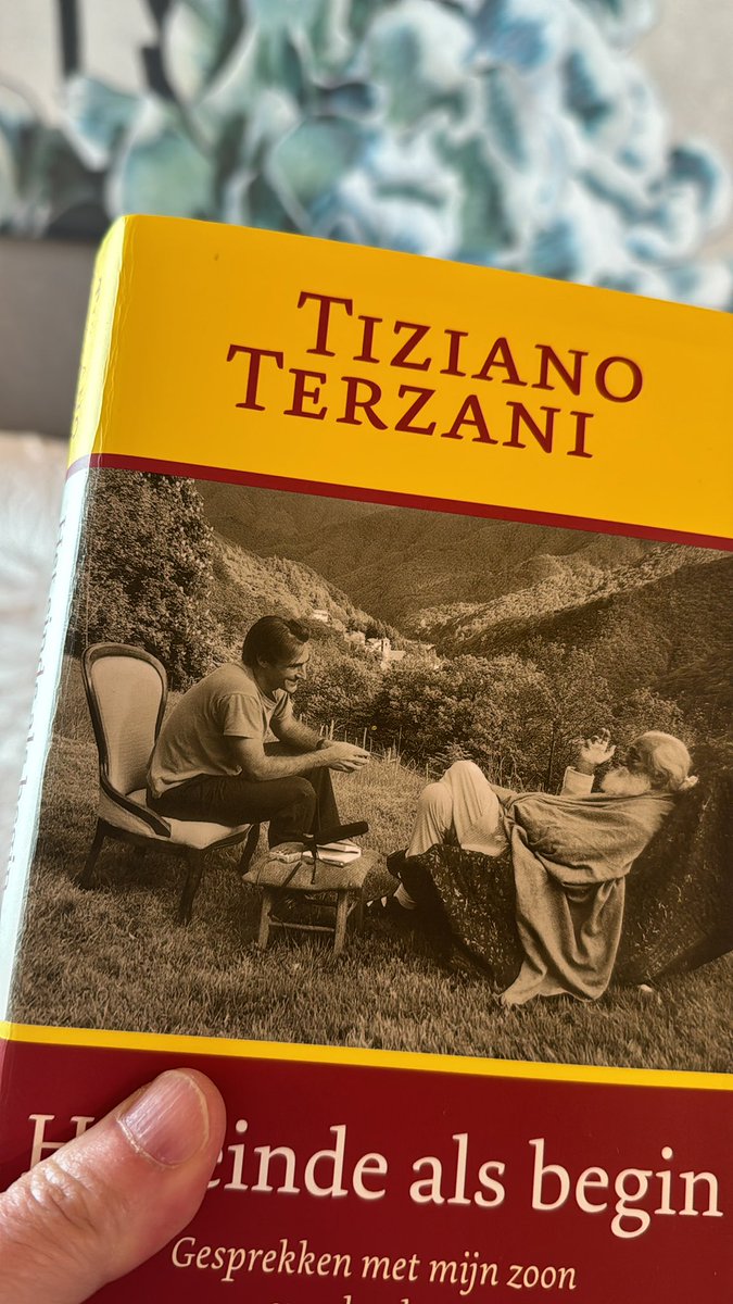 En route by 🚞 to Perugia @journalismfest, diving into Tiziano Terzani's wisdom while on the journey. Can't wait to explore the intersections of journalism and storytelling at the festival! 📚 #PerugiaJournalismFestival #TizianoTerzani #IJF24