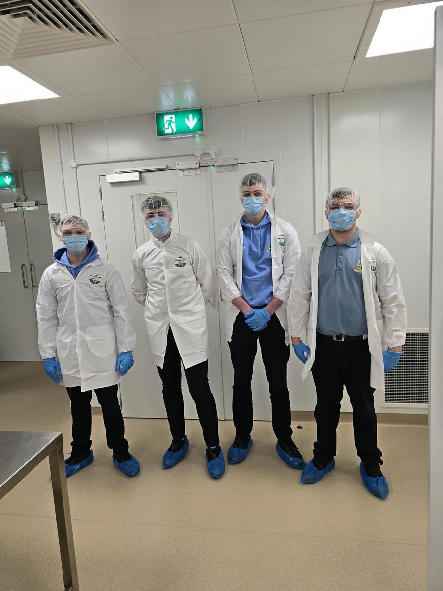 A group of 6th year students visited the Midlands Skills Centre in Axis Business Park on Tuesday. They were treated to a presentation and a tour of the impressive facilities. The visit offered valuable insights into apprenticeships and the workings of a clean room environment.