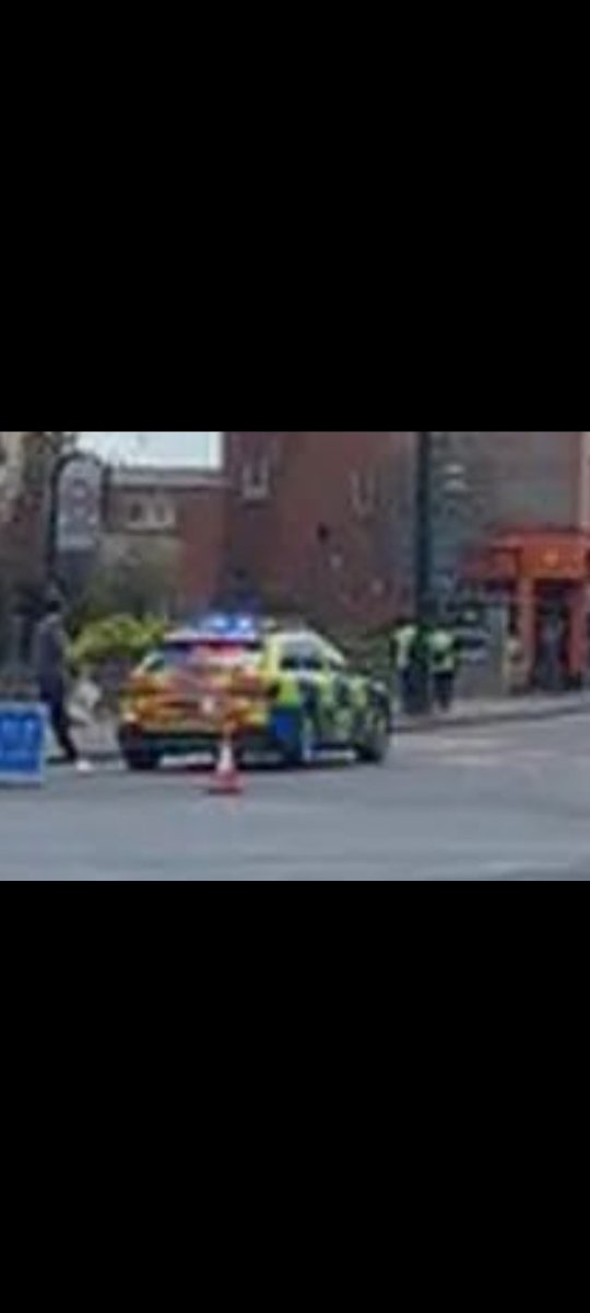 Man Stabbed in Gloucester Brawl, One Arrested m.youtube.com/shorts/G6r77pZ… #stabbing #Gloucester #Gloucestershire #AllSaintsRoad #Incident #Police