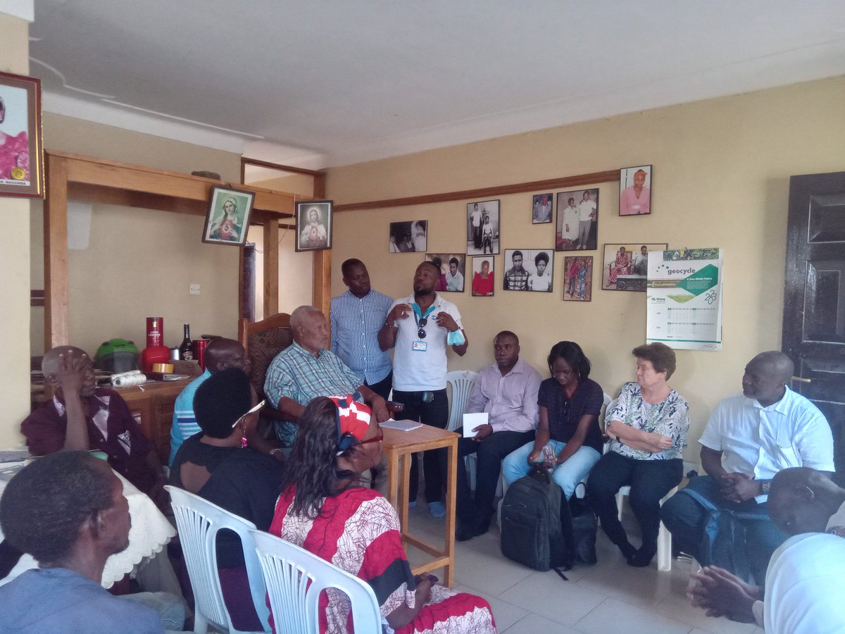 Urban Action Lab (@urbanactionlab) on Twitter photo ##ACRCimplementationphase
ACRC SMT and Kampala research team engaging leaders and other stakeholders from Ggaba market on exploiting possibilities and opportunities for collaborative urban transformative reform.
<a href="/AfricanCities_/">African Cities Research Consortium</a> <a href="/GoodfellowTom/">Tom Goodfellow</a> <a href="/pmukwaya/">Paul Mukwaya</a> <a href="/DLwasa/">Shuaib Lwasa</a> <a href="/judithmbabazi/">judith mbabazi</a> ##ACRCimplementationphase
ACRC SMT and Kampala research team engaging leaders and other stakeholders from Ggaba market on exploiting possibilities and opportunities for collaborative urban transformative reform.
<a href="/AfricanCities_/">African Cities Research Consortium</a> <a href="/GoodfellowTom/">Tom Goodfellow</a> <a href="/pmukwaya/">Paul Mukwaya</a> <a href="/DLwasa/">Shuaib Lwasa</a> <a href="/judithmbabazi/">judith mbabazi</a>