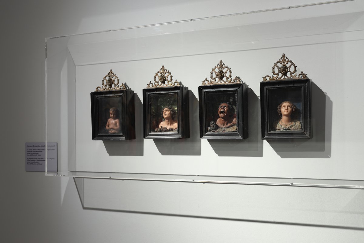 ColeccionMMoret's tweet photo. Hemos actualizado nuestra web y hemos incorporado nuevas fotos de las exposiciones de la Colección Mariano Moret celebradas hasta la fecha, como esta de la exposición #TesteGrottesche en @GVAmubav con las cabezas de cera de #Azzolino que representan las Postrimerías...SIGUE ⤵️ https://t.co/Mv2QH2sQek