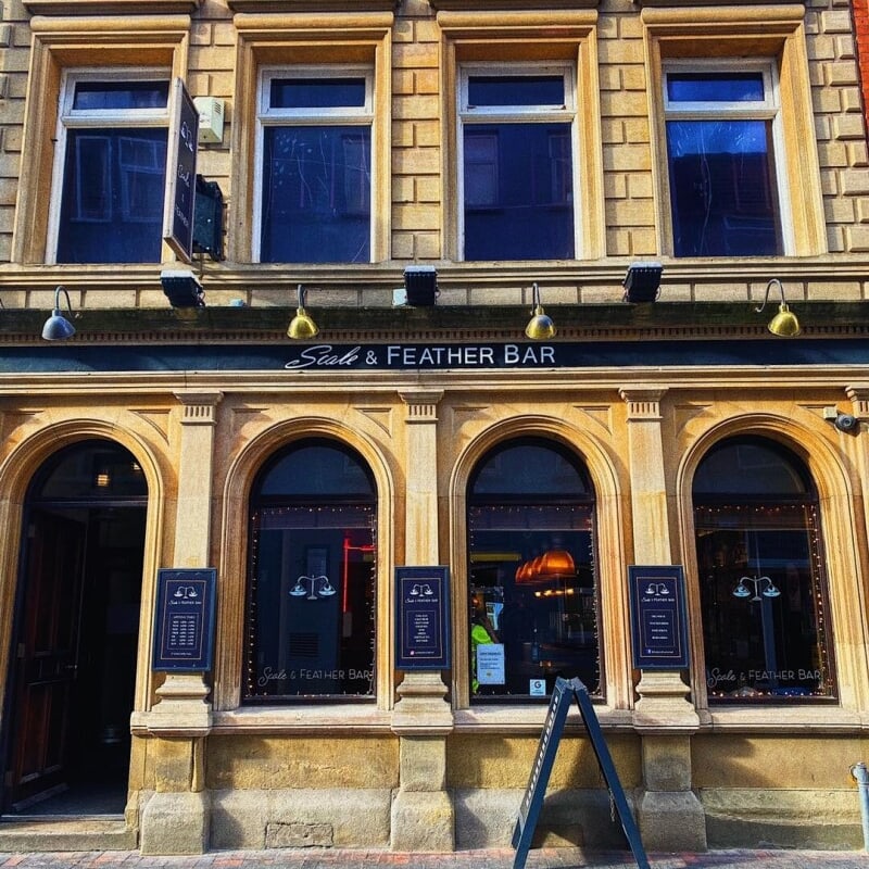 A reminder that our next Branch Meeting will be held at the Scale and Feather, Scale Lane, Hull on Thursday 2nd May at 7.30pm. The meeting is open to all and new members will be made very welcome. Good range of beers available. See you there! 🍻