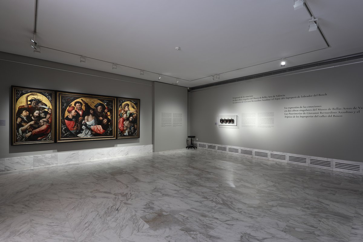 ColeccionMMoret's tweet photo. ...También en la misma exposición #TesteGrottesche, donde junto a las Postrimerías de Azzolino, pudo verse el Tríptico de los Improperios atribuido al taller del Bosco y a su lado, una Cabeza grotesca de la Colección Mariano Moret...⤵️ https://t.co/zMBiw7gCEj
