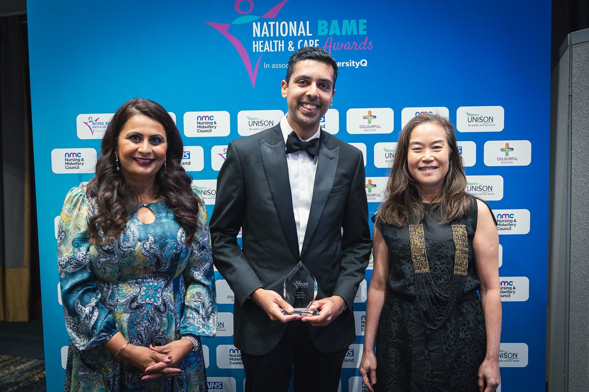🏆 Last years winner of Clinician of the Year 🏆Waqas Akhtar of @GSTTnhs Who will you nominate to shine this year 👉bit.ly/3T3xVIE #BAMEHCA #NominationsOpen