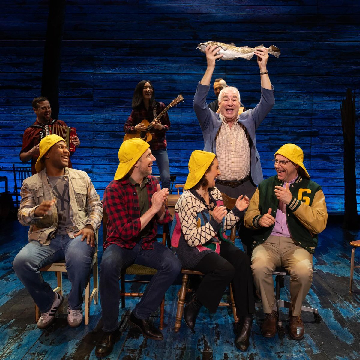 creativehouseuk's tweet photo. WELCOME TO THE ROCK. The UK Tour of the multi award-winning musical Come From Away @ComeFromAwayUK is now playing with Olivier Award-Winning sound design by Gareth Owen. 

🔉sound design by Gareth Owen @GarethOwenSound
📍touring UK until Jan 2025 https://t.co/41p4ntXc4X