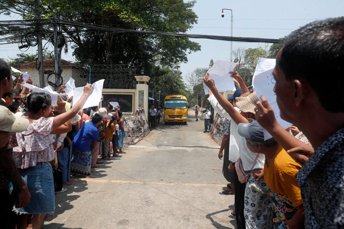 #Myanmar pardons over 3,000 #prisoners as country celebrates traditional #NewYear