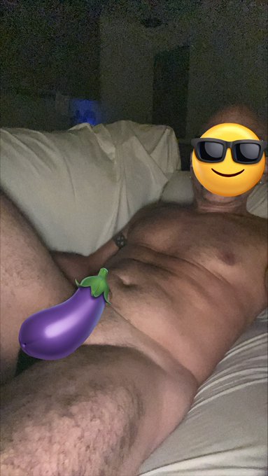 #VibeMateOrgy cum and get it! 😬🍆 https://t.co/4D5ToQYby7<a href="/tag/vibemateorgy"class="tags">#VibeMateOrgy</a>