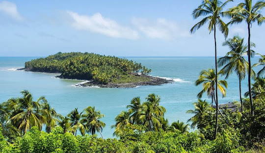 ¡Nuevos dominio territorial de Guayana Francesa en la web! 🇫🇷 Esta vez nos trasladamos a América del Sur con la extensión de dominio .GF. 🌎 ¡Registra tu dominio .GF y posiciona tu marca en Guayana Francesa! 👇 dondominio.com/es/products/do…