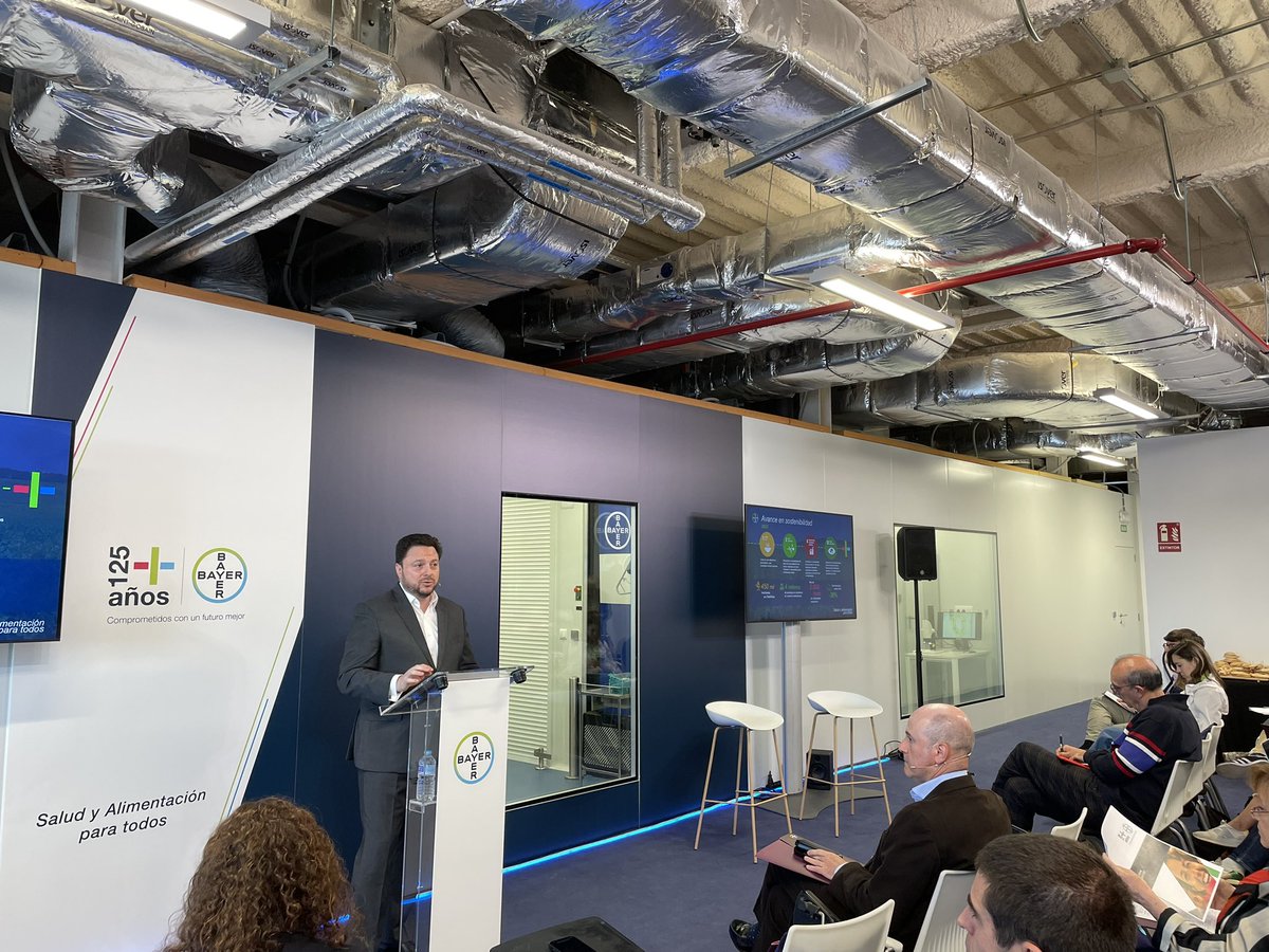 BayerEspana's tweet photo. En #CropScience (Agricultura), a pesar de las dificultades climatológicas, 2023 ha sido un año con un crecimiento del 2,8%, hasta llegar a los 256 millones de euros en ventas. #DatosBayer2023 https://t.co/kJ5PAPSDoO
