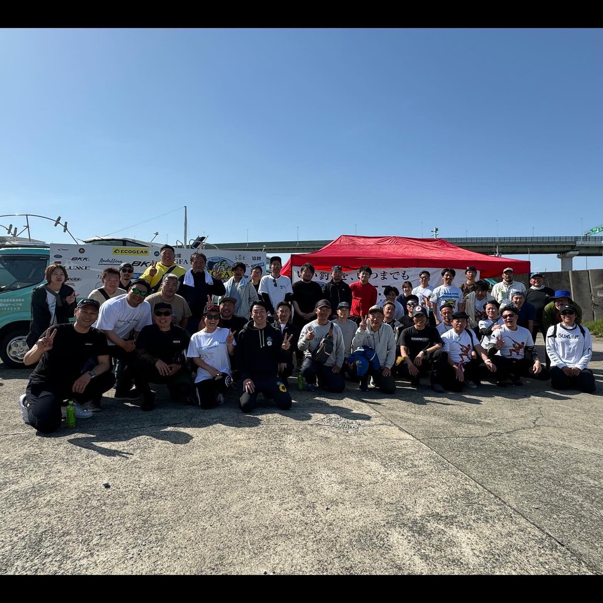 ikdhiro's tweet photo. 第3回関西ライトタックルトーナメント
沢山の方と沢山のメーカーさんに協賛していただき
大盛況でした！

タグ&amp;リリースをした本数で試合が行われ
1番多くタグ打てた人の勝ち！
打つにはもちろん魚を釣らないとダメで
春の大阪湾は
シーバスとチヌを狙いに行った船が有利でした！ https://t.co/6HOwGJ19Hk