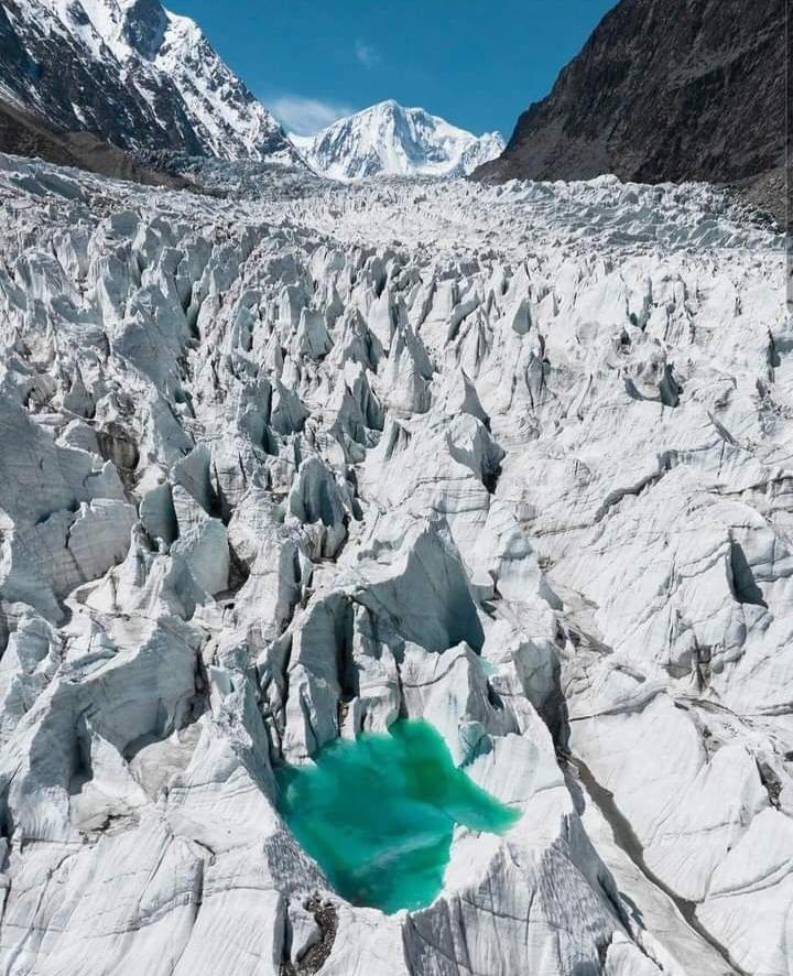 Passu Glacier Gulmit