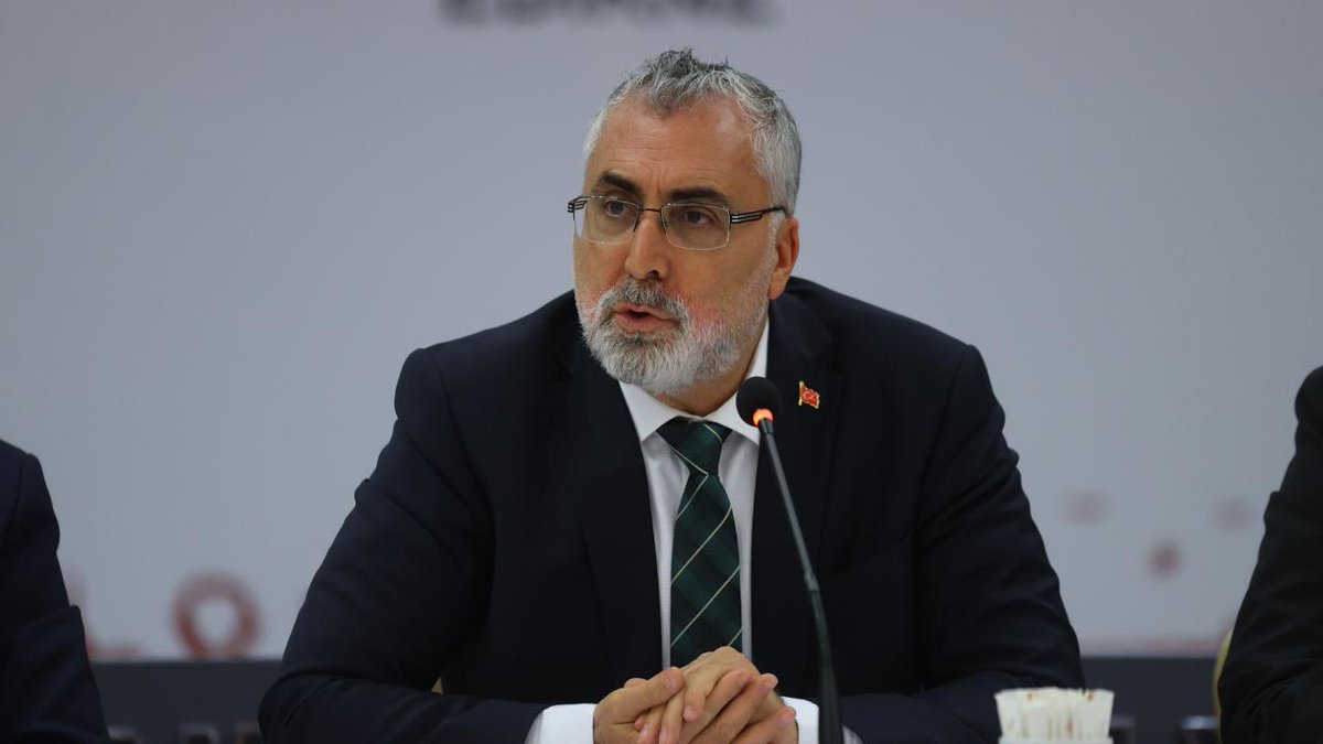 Çalışma Bakanı Vedat Işıkhan: Asgari ücrete temmuzda ara zam yok.
