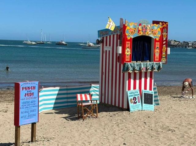 karen thompson tweet media