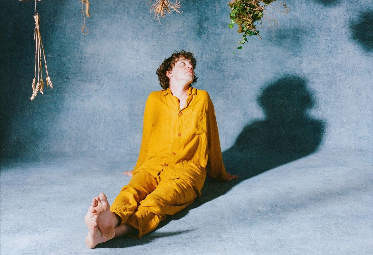 NEW MUSIC DISCOVERY - 17.04.24 ft. <a href="/CosmoSheldrake/">Cosmo Sheldrake</a> <a href="/BaseRevolvMusic/">Basement Revolver</a> <a href="/TRUVONNE_/">T R U V O N N E</a> <a href="/DUUNES/">Duunes</a>... mysticsons.com/article/new-mu…