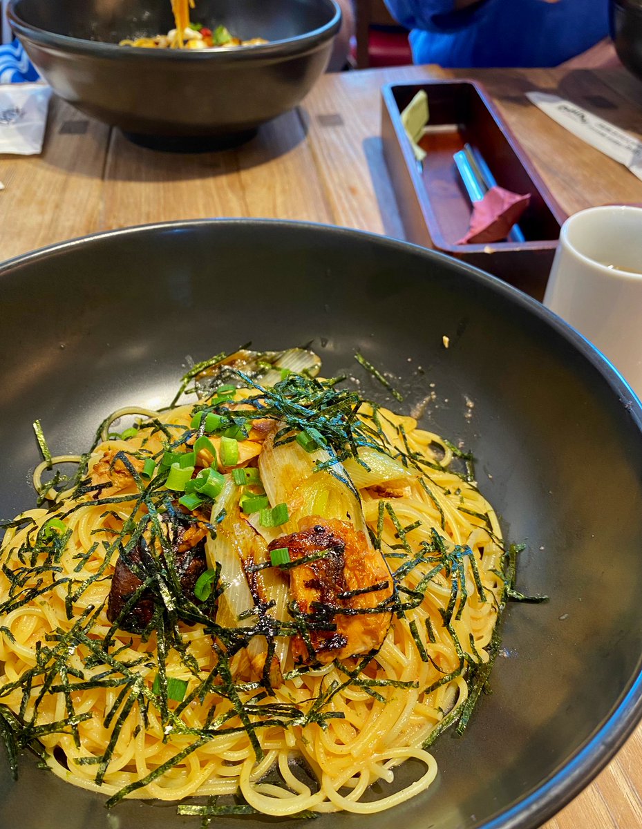 tokyo_kyoto_jp's tweet photo. ボウネス オン ウィンダミア🇬🇧
からの素敵なご夫妻と
食べる・歩く・呑む

永田町→築地→銀座三越の屋上🌿
カフェ休憩→渋谷でパスタランチ→
上野公園→隅田川→浅草→
ビール🍻→永田町

such a fantastic day❣️ 
food and drink tour in tokyo
#cheers   #bliss   #zingy https://t.co/mUHndwn8XC