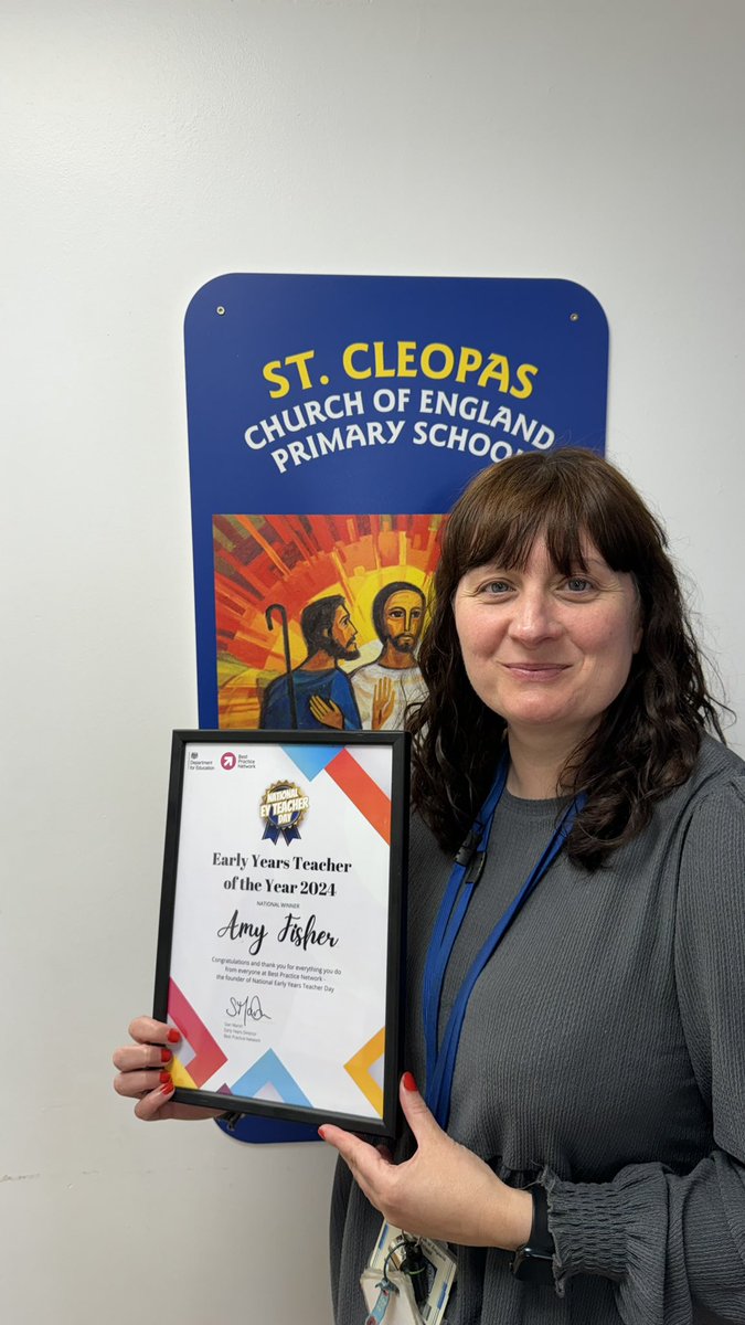 Congratulations to our very own Miss Fisher for winning the National Early Years Teacher of the Year award! We’ve always known how good she is, now everyone can see. Well done Miss Fisher! @NurStCleopas @bestpracticenet @RecStCleopas  #EYTeacherDay