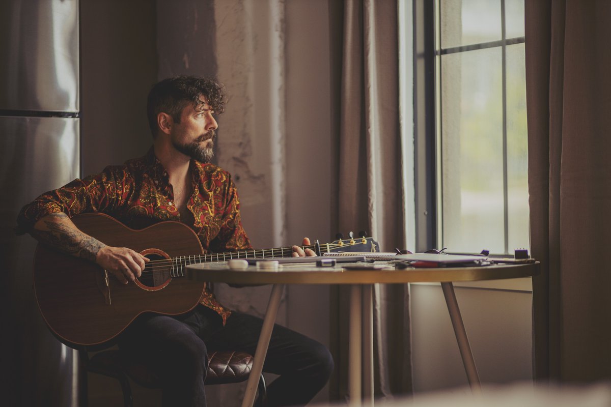 Roe Valley Arts Centre invites you to an unforgettable evening with singer-songwriter Niall McCabe on Saturday 11th May. To read more and book tickets for this fantastic night visit: bit.ly/3W1uLbC