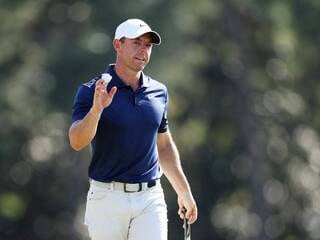 'Rumeur sauvage de 850M$ envoyait Rory McIlroy au LIV Golf, mais il assure rester fidèle au PGA Tour. Saoudien, non merci! #RoryMcIlroy #LIVGolf'