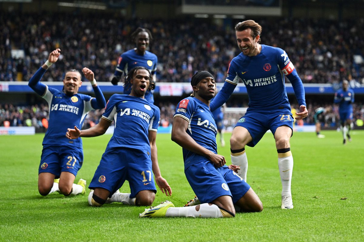 ✍️ MATCH PREVIEW Manchester City v Chelsea 🔥 Who will book their place in the FA Cup final?!?! 🤯🤔 Check out our match preview with the link below 👇 🔗 footballpark.com/latest-footbal…