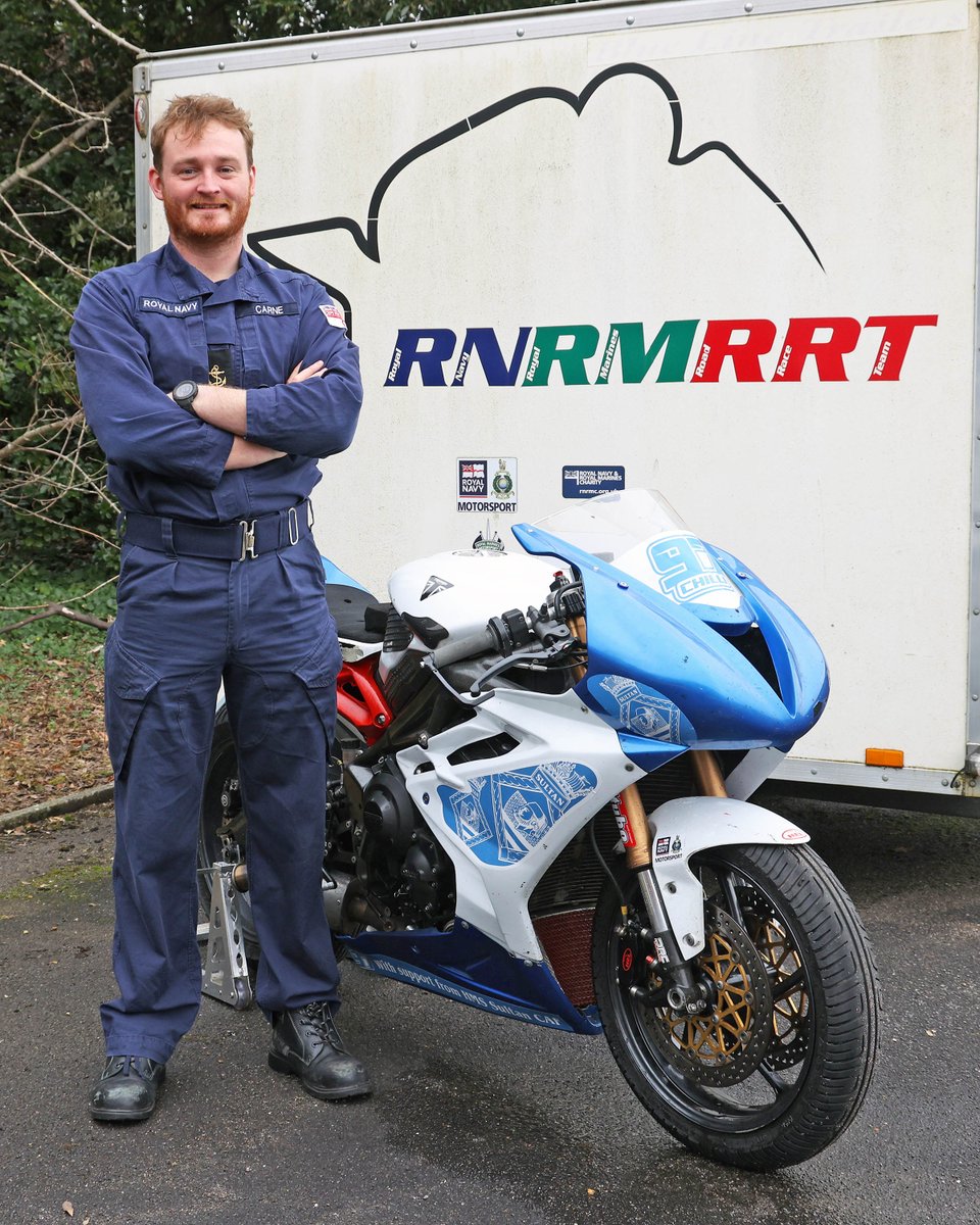 LET ME Carne is competing in the 2024 Pirelli Metzler 600s Super Sport, the Inter-Service Championships and “NO LIMITS” races, thanks to the @RoyalNavy Royal Marines Road Racing Team and a @HMSsultan CAF grant. Read his story: facebook.com/profile.php?id… #AwEsoME @NAVYfit 🏍️⚓️