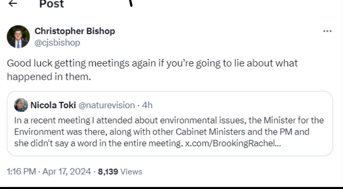 3/ 🧵 And today Chris Bishop has tried to intimidate the head of Forest and Bird, who stands up for the environment