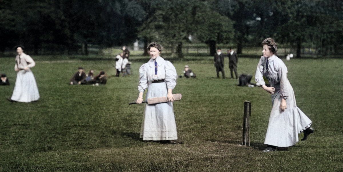 Ladies playing cricket in London's Regent's Park in 1909. #womenscricket #regentspark #edwardians #cricket #colourised