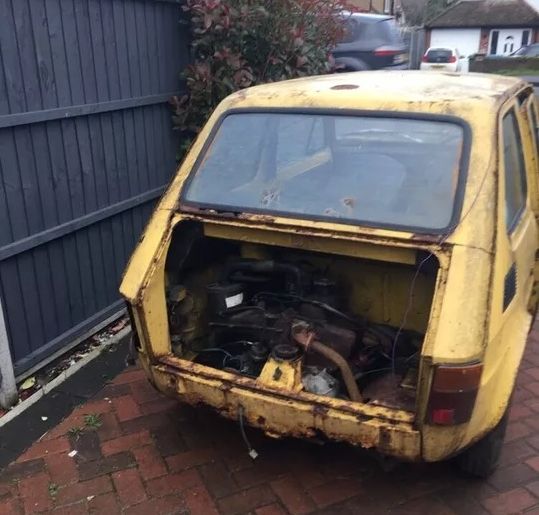 BarnFindsUK's tweet photo. Ad: 1977 Fiat 126 RHD - you'll love eBay's AI description of this one!
On eBay here -->> https://t.co/FYipvJdubu
#Fiat126 #ClassicCar #CarForSale #RHD #AutomotiveAuction https://t.co/YfTreY5lUb