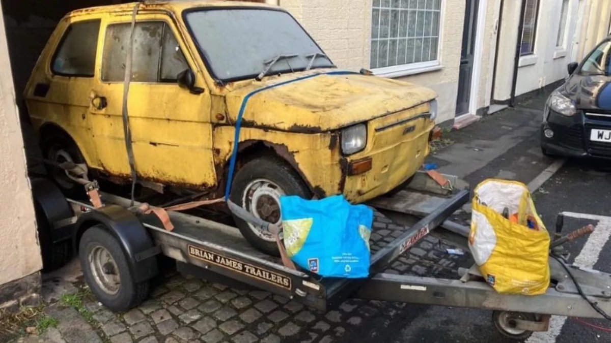 BarnFindsUK's tweet photo. Ad: 1977 Fiat 126 RHD - you'll love eBay's AI description of this one!
On eBay here -->> https://t.co/FYipvJdubu
#Fiat126 #ClassicCar #CarForSale #RHD #AutomotiveAuction https://t.co/YfTreY5lUb