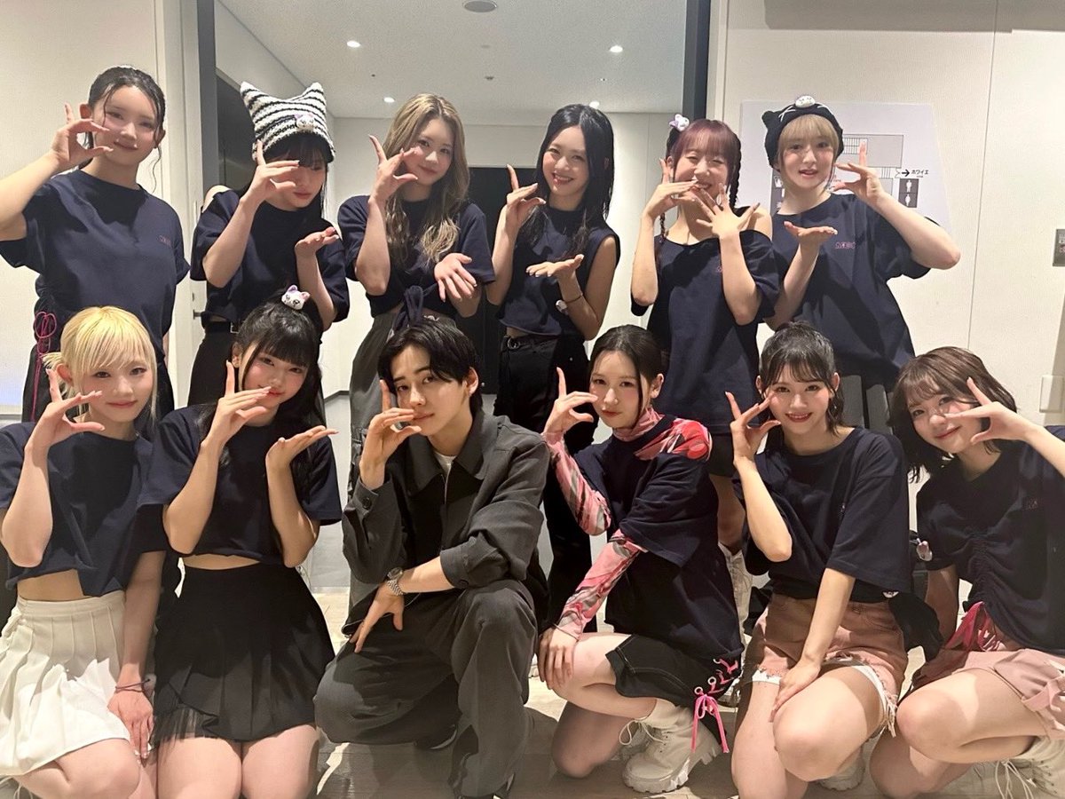official_YUMEKI's tweet photo. デビューおめでとう🎉
#ME_I https://t.co/4EykQnhPBV