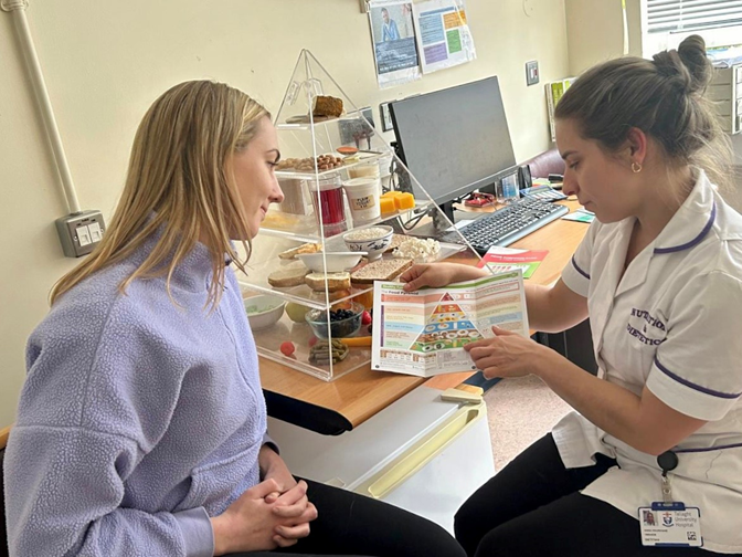 A central aim of the NCP Stroke is the prevention of first and recurrent strokes. The HSE Stroke Strategy recommends specialist MDT stroke prevention clinics with access to a range of HSCPs including Physio, OT, Dietetics, SLT, and Clinical Psychology #HSCPDeliver #HSCPDay2024