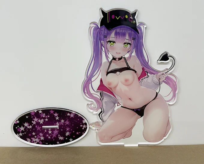 コミ1で出すアクスタのサンプル写真貰いましたー!こちらはセット用になります(190×130のビッグサイズ)よろしくお願いします 