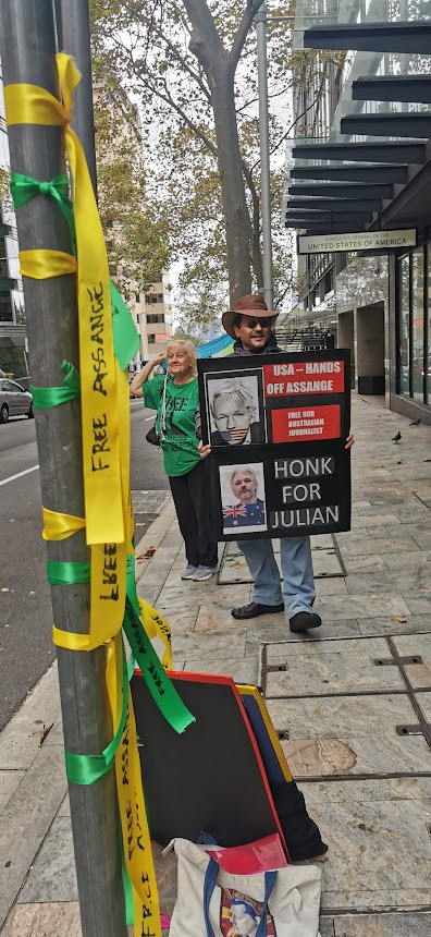 Team Assange Sydney at the US Consulate today. The Aust. govt has asked the US to drop the charges. The US can't guarantee that Assange will have the same defense as a US citizen. The First Amendment rights can be denied. You cannot trust the govt. that planned to murder Julian.