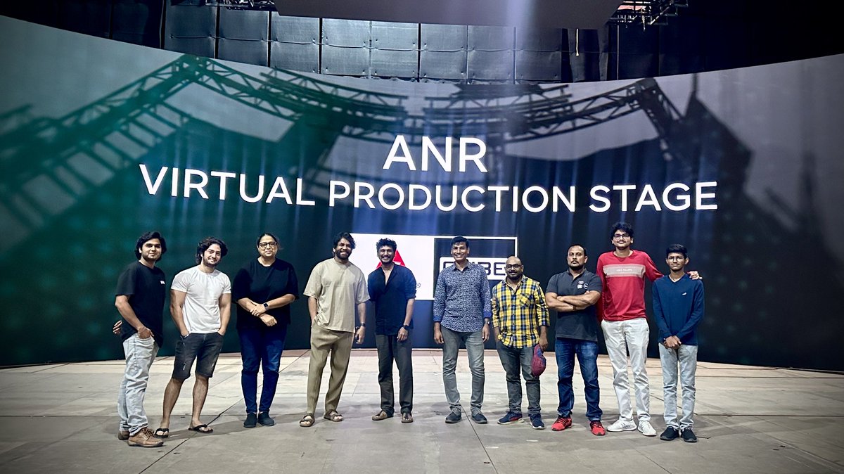 Director @Dir_Lokesh's visit to the @ANRVirtual stage with our King @iamnagarjuna was truly special for us! 

#ANRVirtual @QubeCinema #VirtualProduction