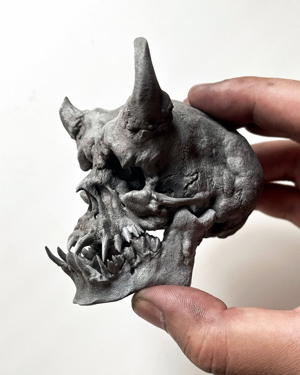 JJap1995's tweet photo. Non-scale oni skull ; Test print.
#Yokai #oni #demon #orc #3dprinting #zbrush https://t.co/QoNXlzJaKv
