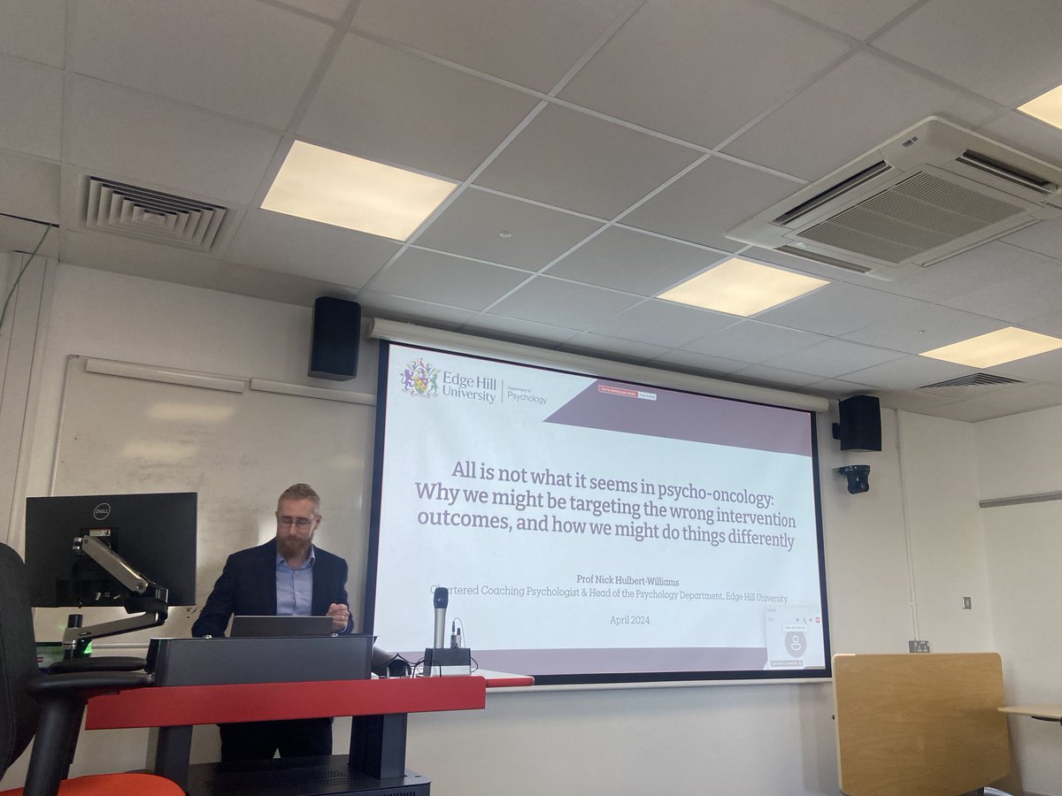Yesterday was a treat: I visited @LCHeathcote & her stellar team @KingsIoPPN, learned about their work on #bodymindsets & presented mine! 🧠🙌 Was also fortunate to join Dr Samuel Woodside's #OpenScience talk & @profnickhw's reflection on lessons from psycho-oncology trials! 🤔
