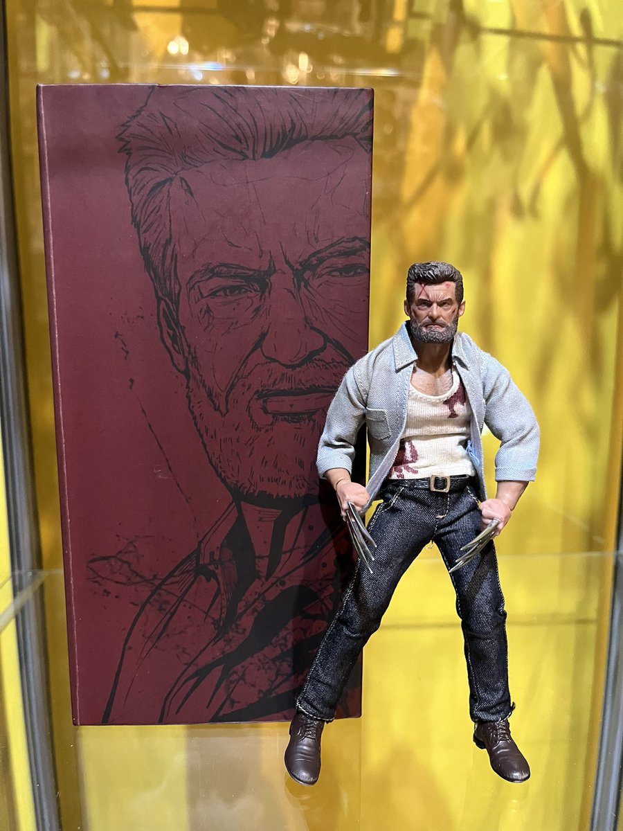 Still a damn cool figure. NOTA #LOGAN. #Wolverine #WolverineWednesday #ShoutOut to my toy collecting buddies @markypotter316 @toypixx @CoolToysUK @D21Beast @ToyScavenger @VASCOtoys @TeamRetroToys @toyetic40s @capecoraldwells @cbc_ol