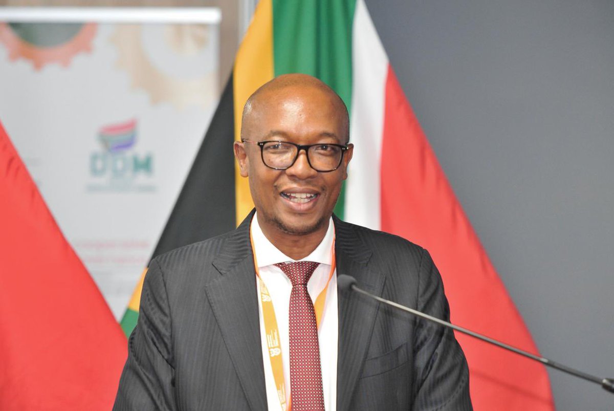 DadaMorero's tweet image. A pivotal hub for service delivery.

This engagement marks a significant stride towards actualising a strategic partnership framework for the execution of the District Development Model 

#MakingTheImpossiblePossible 
#JoburgAtWork