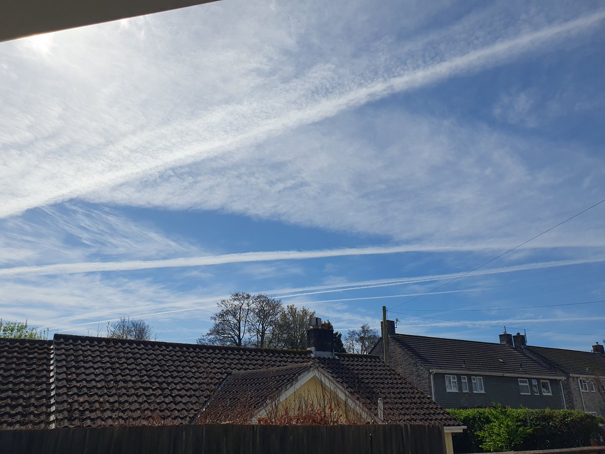 9Hype91077's tweet image. It's called photographic evidence. If you can't see that this proves that they are putting chemicals in the sky you are blind (or working for The Man). Every 'cloud' in this picture is #chemtrails produced by an aircraft. #TheyKnowWeKnow