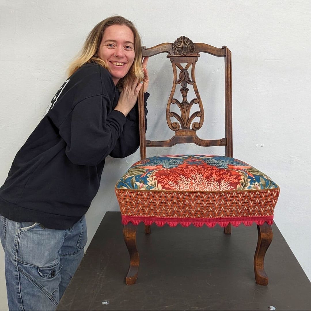 This stunning Stage 1 dining chair has been lovingly restored by Liz who is studying at one of our accredited training schools, <a href="/BristolChairs/">Bristol Upholstery</a> 

Enrolments for September 2024 are open now. Email info@bristolupholsterycollective.com

#upholsterytraining #bristol #amusftraining