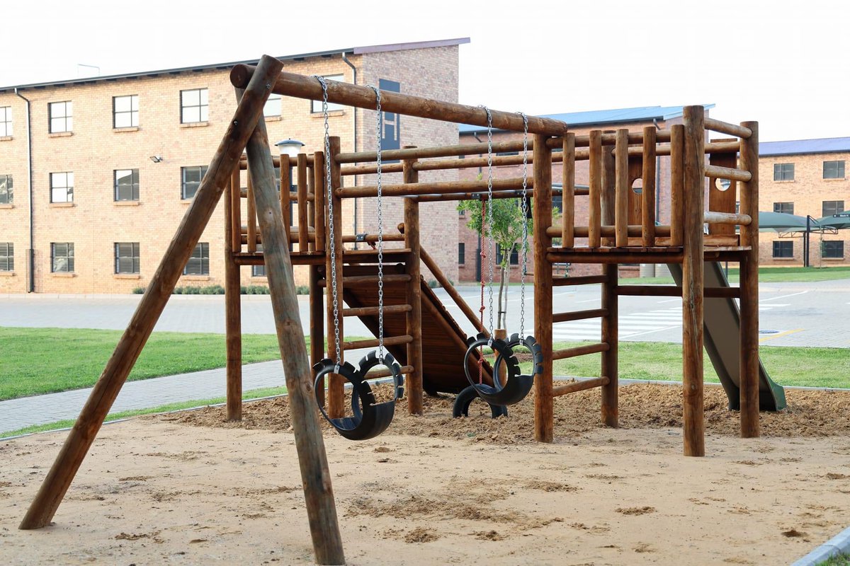 GP_DHS's tweet photo. #DHSProject | Ekhaya Gardens Social Housing Project has 333 rental units, including both one-bedroom and two-bedroom options, equipped with essential amenities for comfortable living. The development is equipped with a host of in-project facilities such as organised paved parking https://t.co/WQRGrKWs6Q