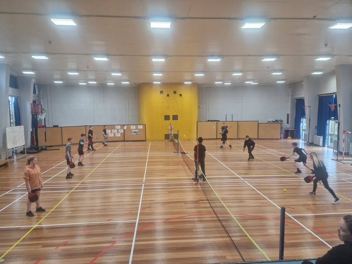 Kilsyth Academy PE tweet media